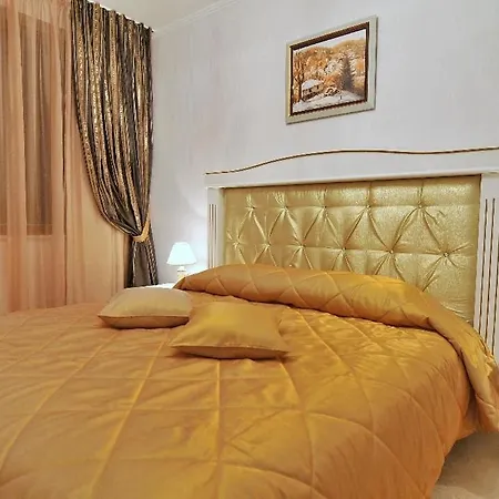 Grand Monastery 아파트 팜포로보