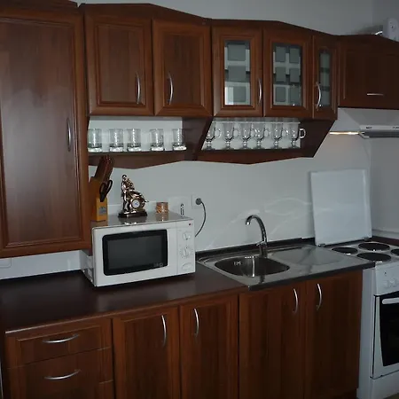 Grand Monastery Private Apartman *