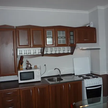 Grand Monastery Private דירה